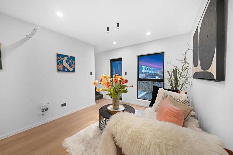 8C Von Sturmer Street Mangere East_3