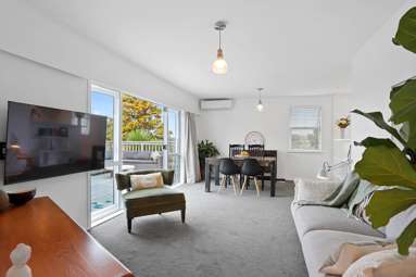 43 Parrs Cross Road_2