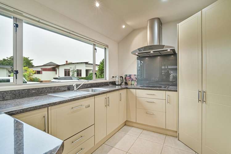 8 St Hill Rise Havelock North_9