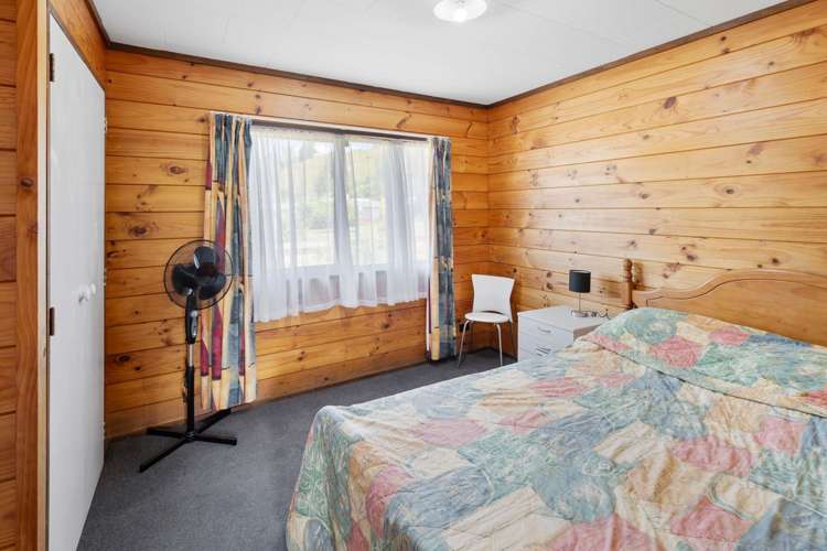 9 Wilson Road Hunterville_13