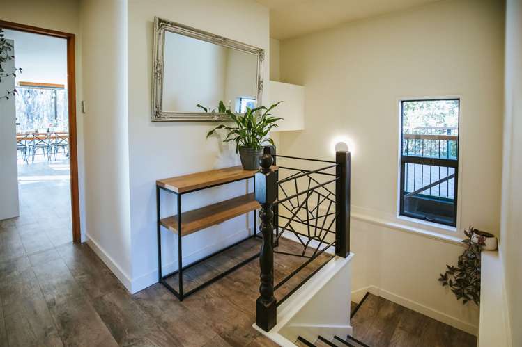 70 Lagoon Avenue Albert Town_11