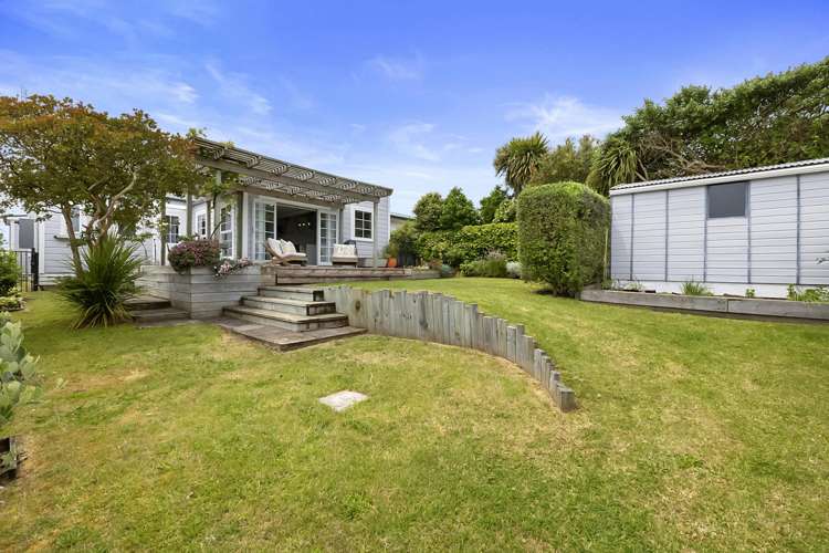 60 Gover Street New Plymouth_16