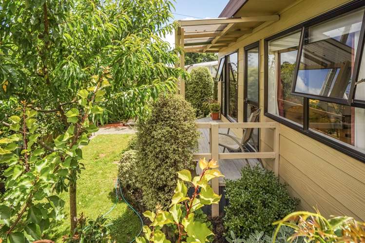 1/27 Ranui Road Stoke_10