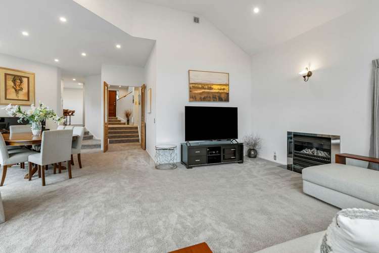 46 Penguin Drive Murrays Bay_3