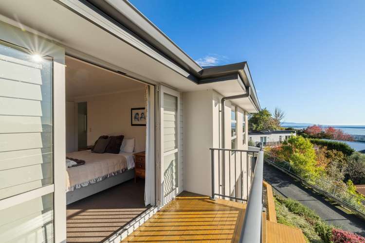 30 Valhalla Drive Richmond_16