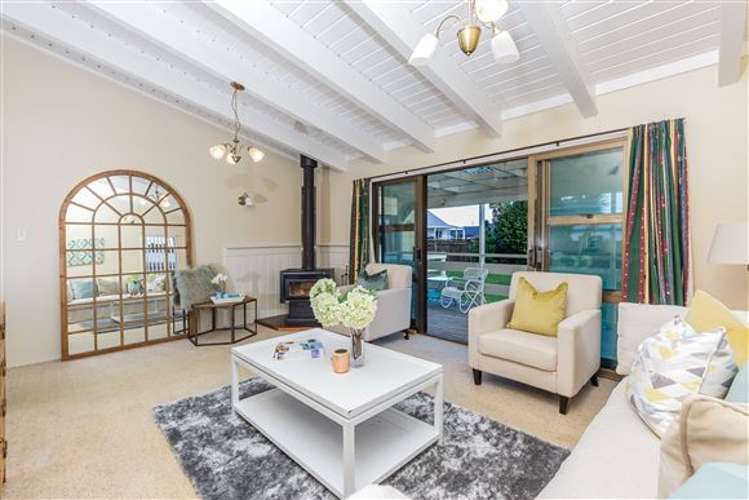 7 Moor Park Wattle Downs_6