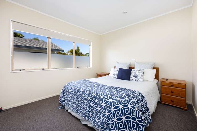 2/6 Knott Road Stanmore Bay_6