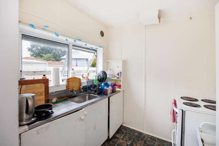 31 McGiffert Street Palmerston North Central_5