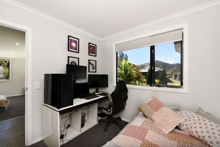 7 Olivine Terrace The Brook_20