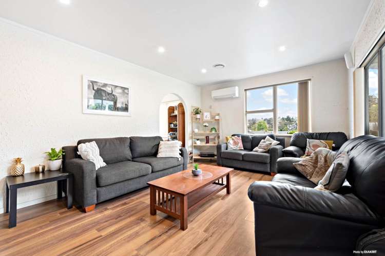 48 Captain Scott Road Glen Eden_9