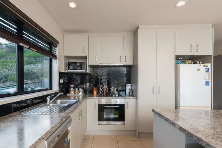 22f Sheppard Street Gate Pa_0