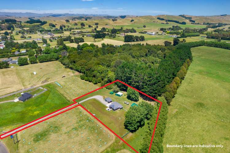 81 Halls Road Pahiatua_12