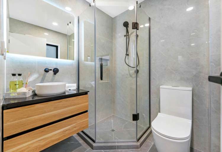 70B Merton Road St Johns_11