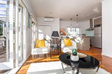 16 Moira Street_4