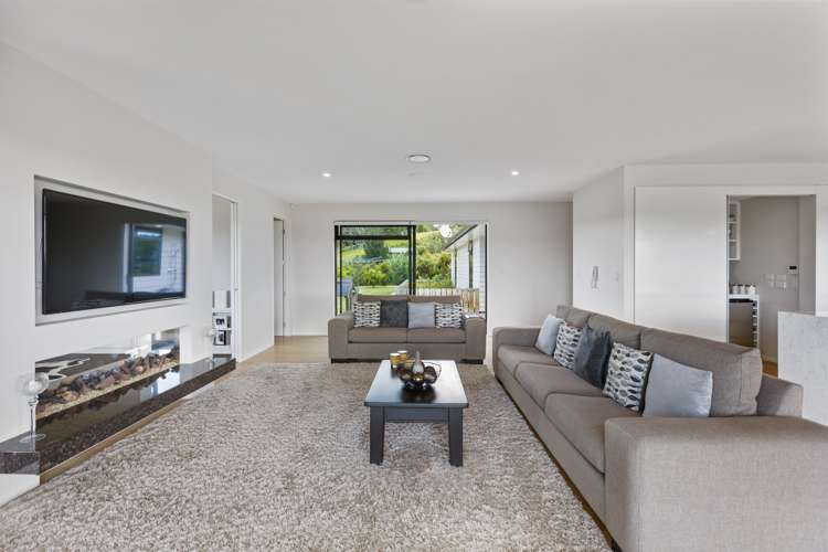 290 Whitford Park Road Whitford_29