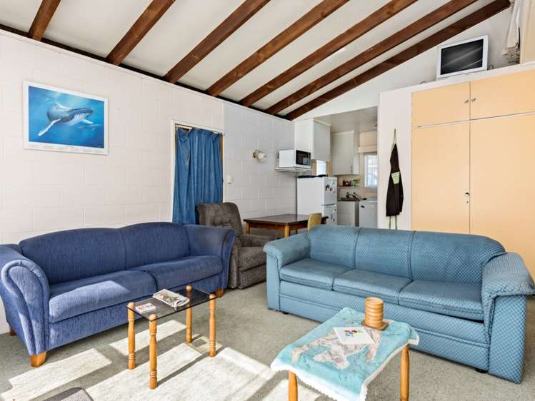 2/68 Maxwell Road Blenheim Central_7