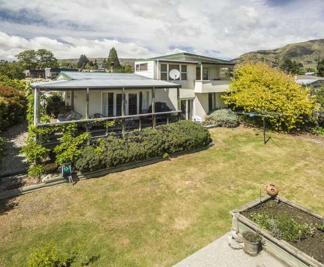 149 Warren Street Wanaka_2