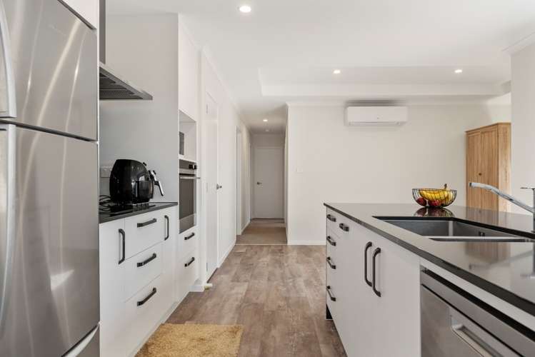 8 Friesian Way Papamoa_12