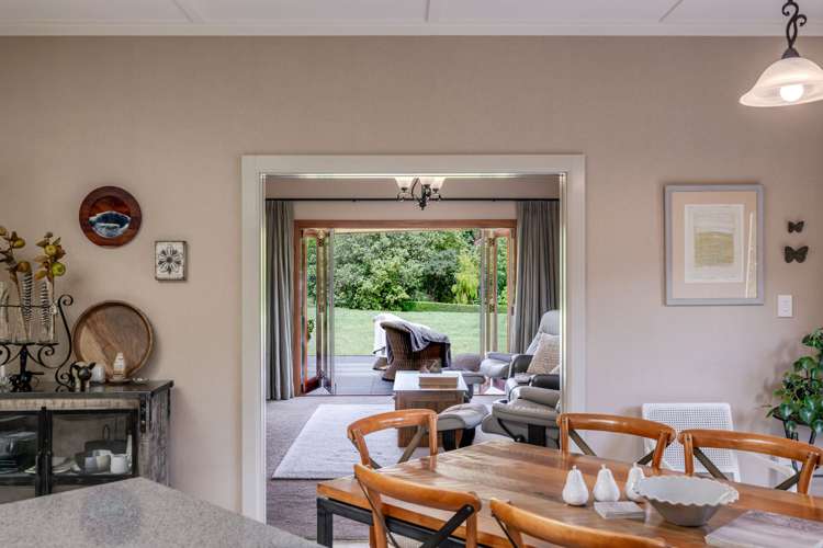 170 Fitzherbert East Road Aokautere_8