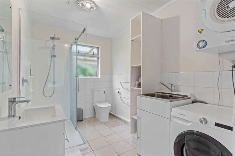 1/1 Cockayne Crescent Sunnynook_11