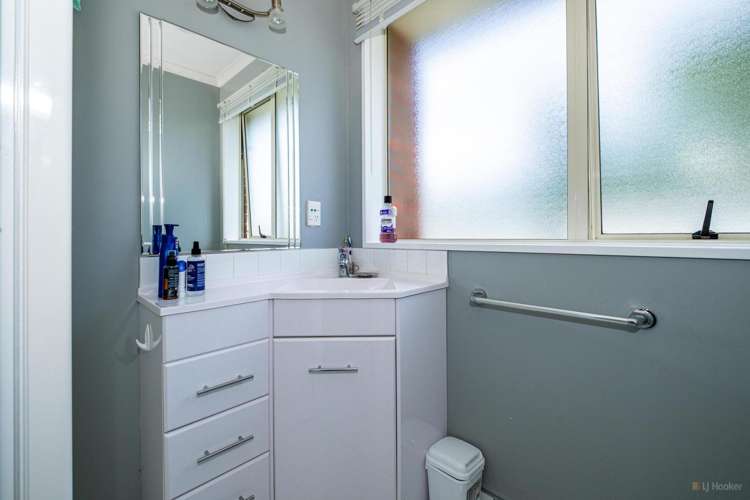 2/4 Studholme Street Temuka_7