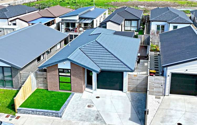 17 Survila Street Takanini_12