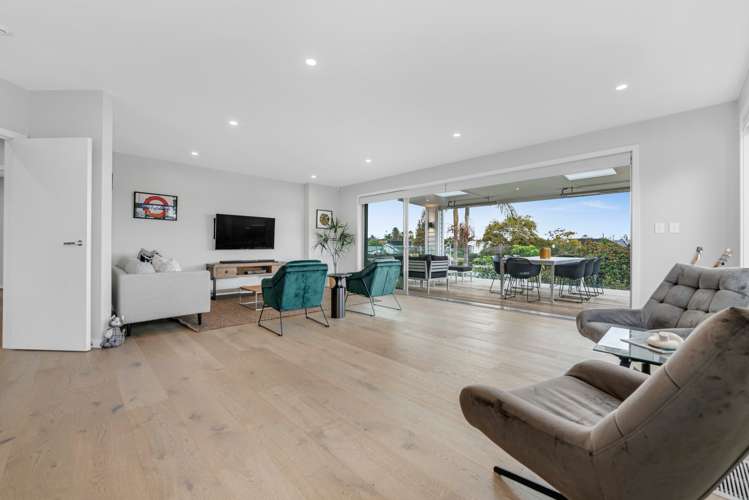 37 Glenfern Road Mellons Bay_8