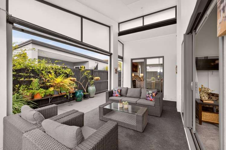 10 Jacob Street Brookfield_9