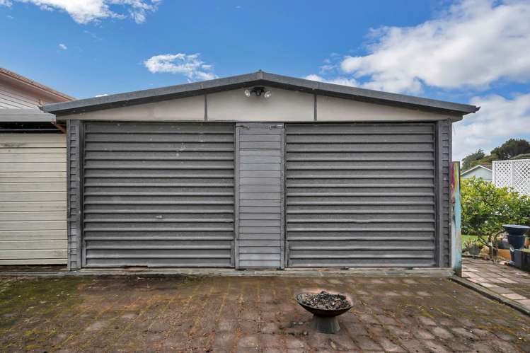 13A Lancaster Road Beach Haven_16