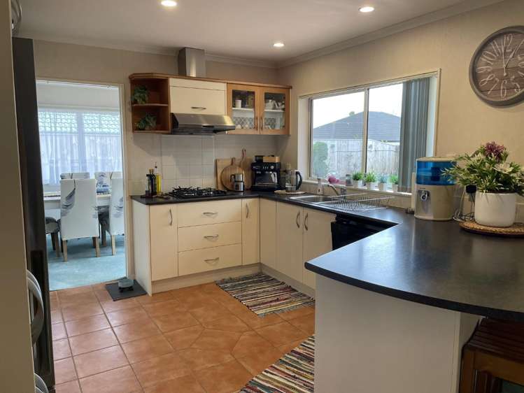3 Chapletown Drive 10668_6