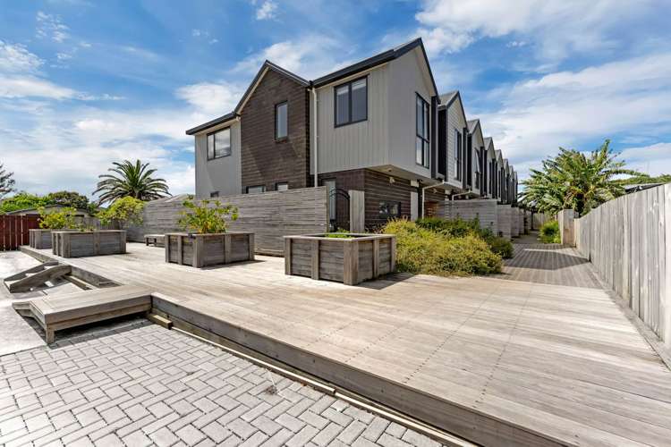 8/126 Canal Road Avondale_3