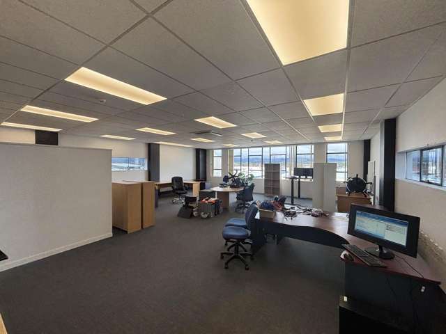 104sqm central office space