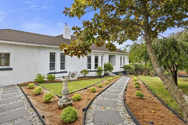 A Home That Simply Has It All