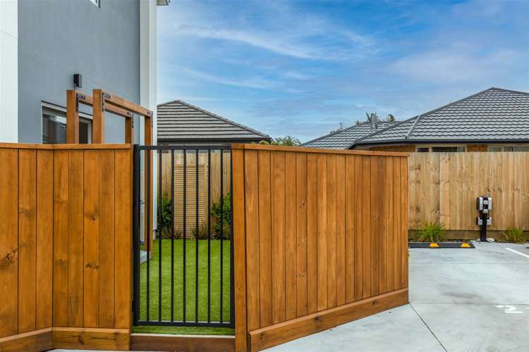 2/88 Peverel Street Riccarton_10