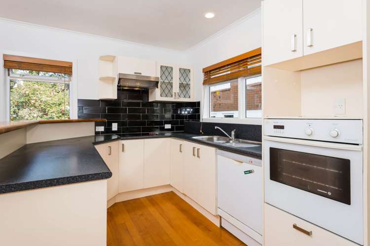 131 Exmouth Road Northcote_4