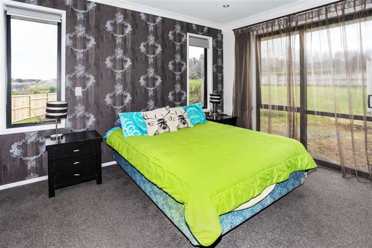 59 Lough Bourne Drive Pukekohe_6