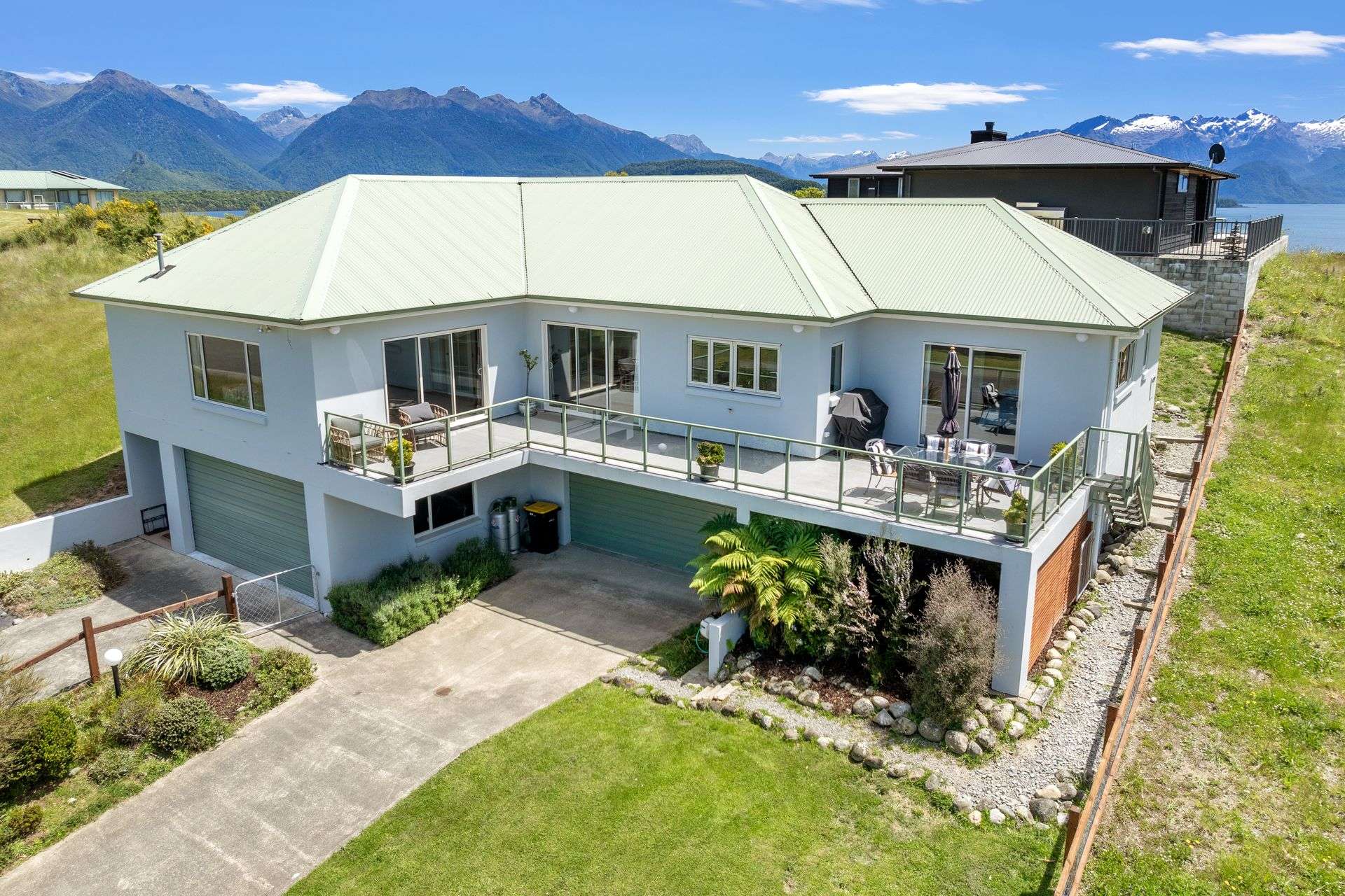 25 Muriwai Drive Manapouri_0