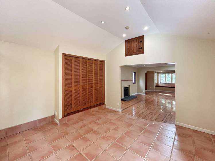 182 Woodlands Park Road Titirangi_10