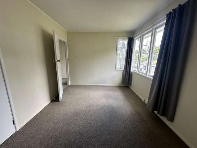 16 Silverstream Road 11600_4