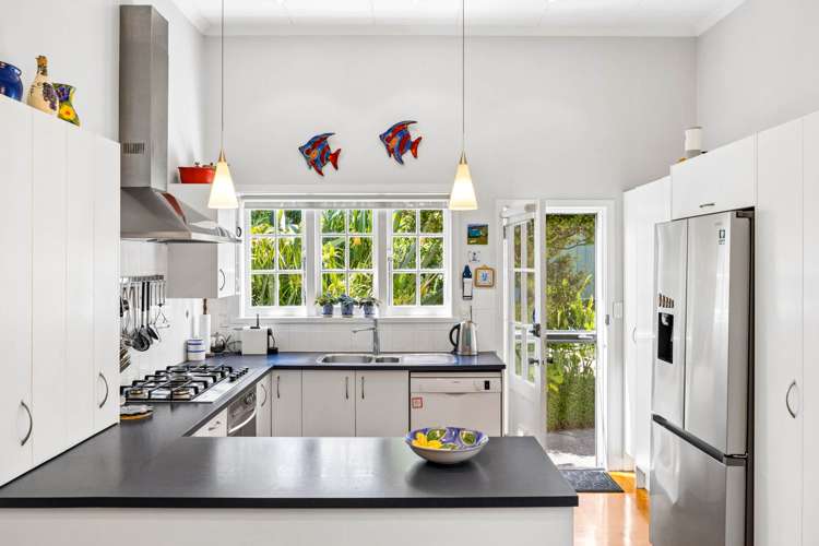 6 Grand View Road Remuera_11