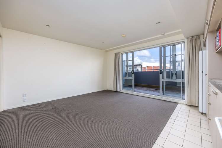 1k/3 Keystone Avenue Mount Roskill_13