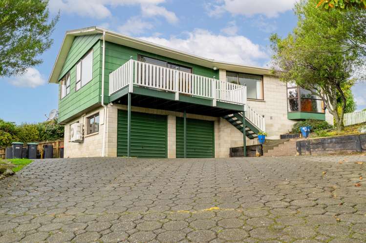 28 Stirling Place Marchwiel_0