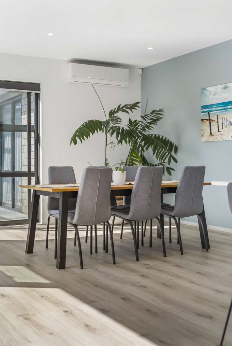 45 Angiangi Crescent Beachlands_11