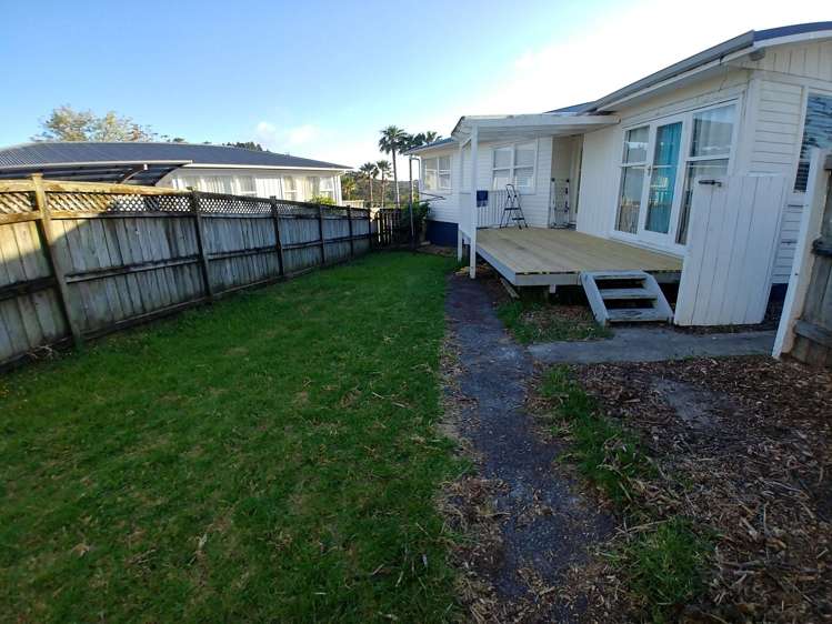 89 Lauderdale Road Birkdale_15