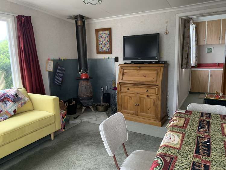 1 Wratten Road Owaka_3