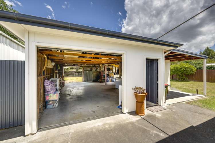 1108 Kaiapo Road Camberley_12