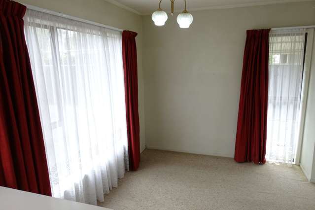 1/100 East Coast Road Forrest Hill_3