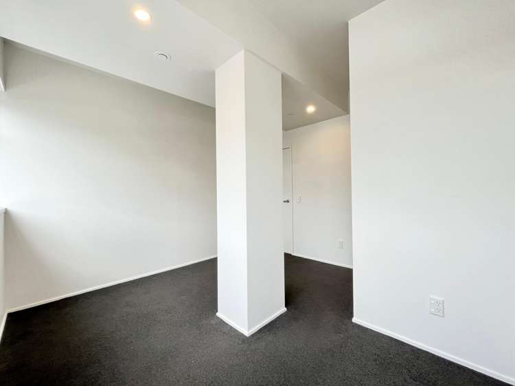  3B/163 Thorndon Quay Thorndon_17