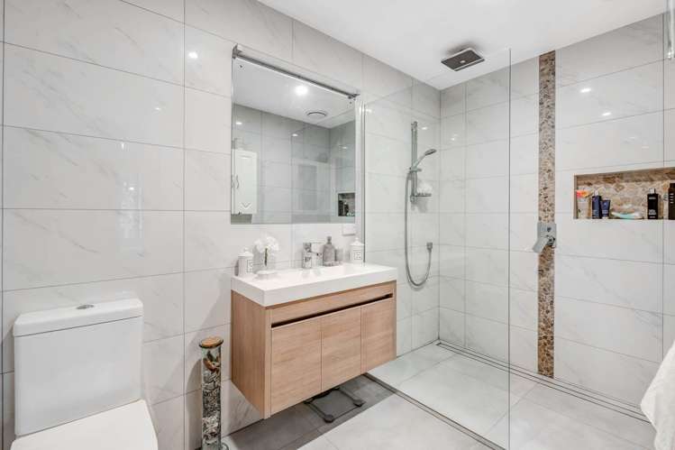 20a Holiday Road Stanmore Bay_17