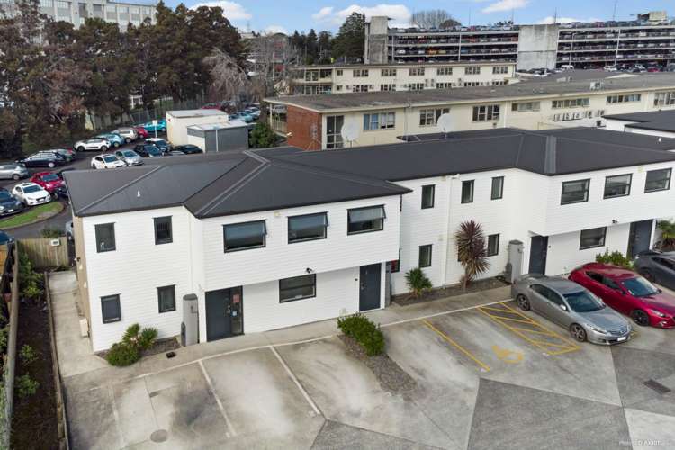 6/64a Rosella Road Mangere East_2